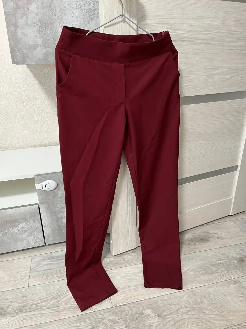 Вещи 42 размер отдам за сладость ребенку