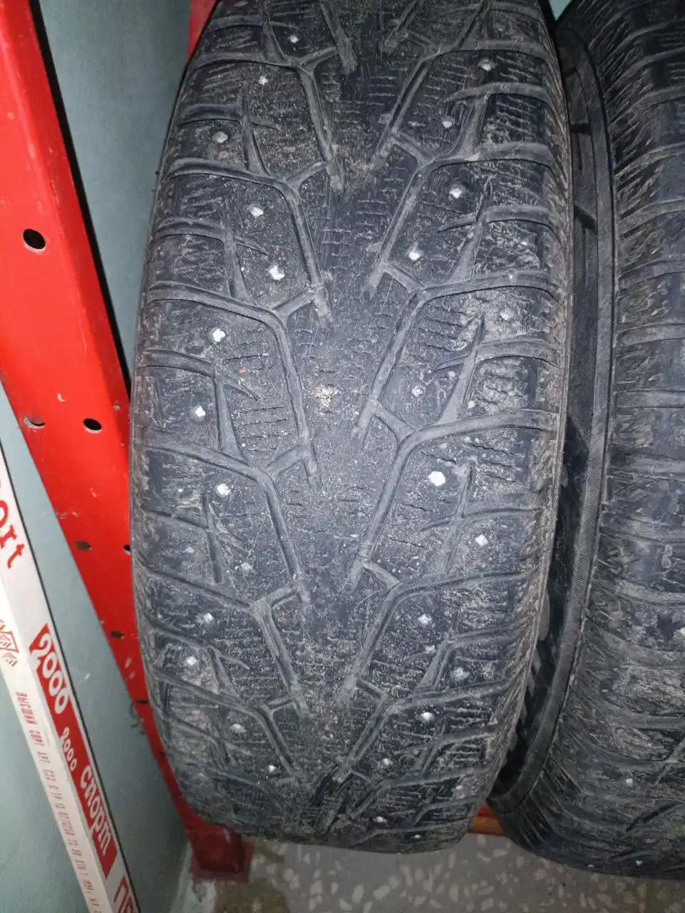 Продам зимние колеса Yokohama Ice Guard Stud IG55