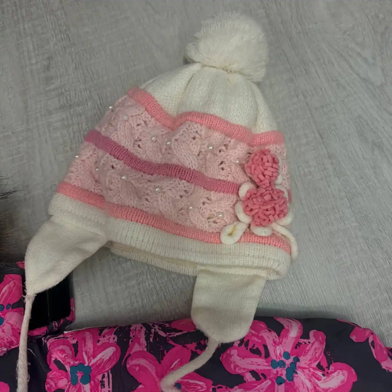 Комбинезон зимний с шапкой