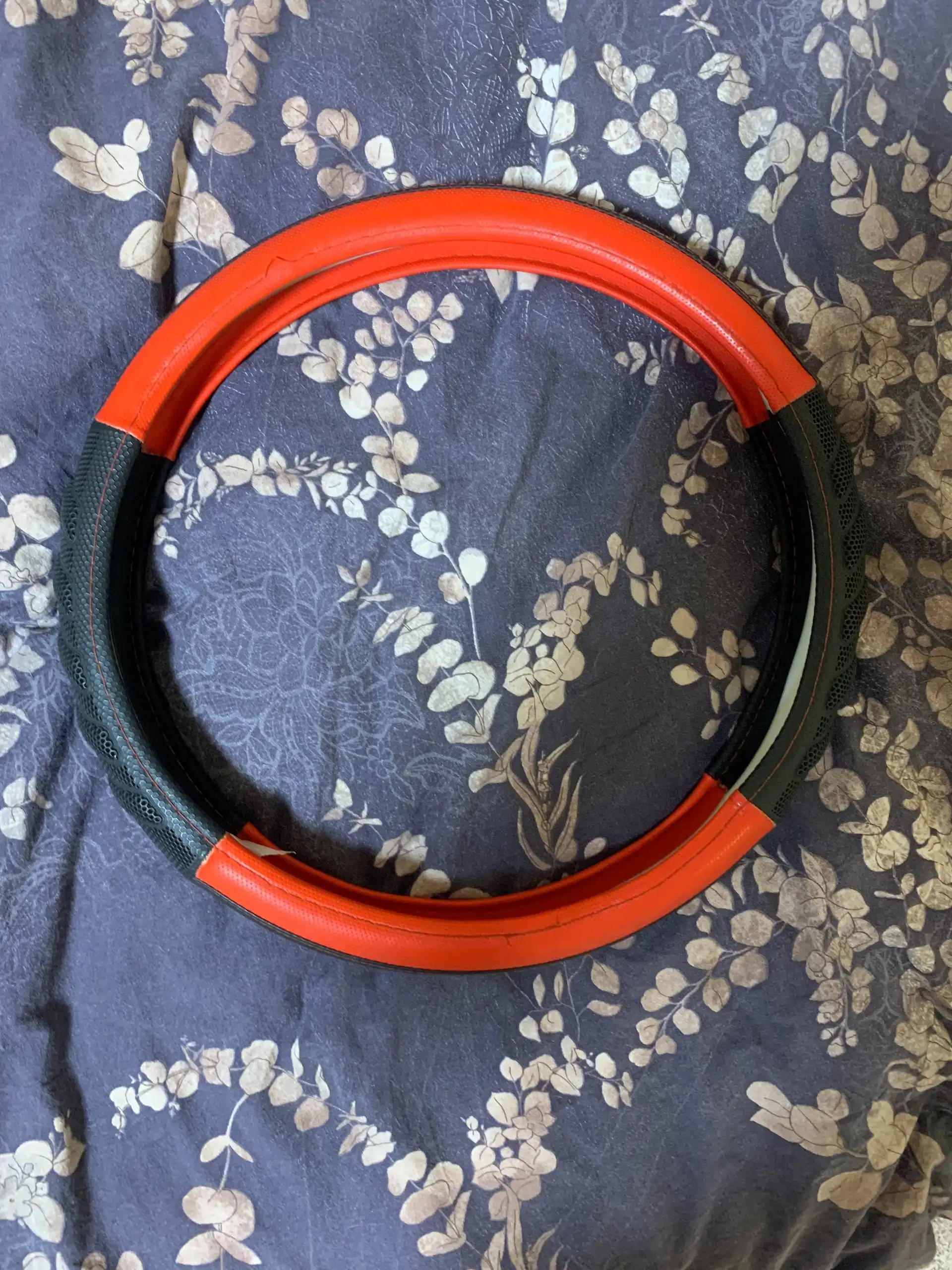 Продажа чехлов на Kia Rio и Hyundai Solaris