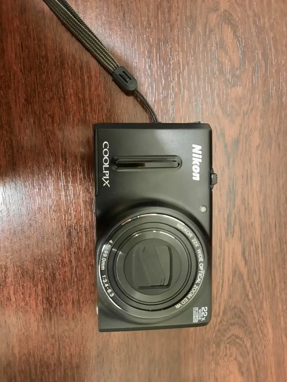 Продам фотоаппарат Nikon Coolpix S9600