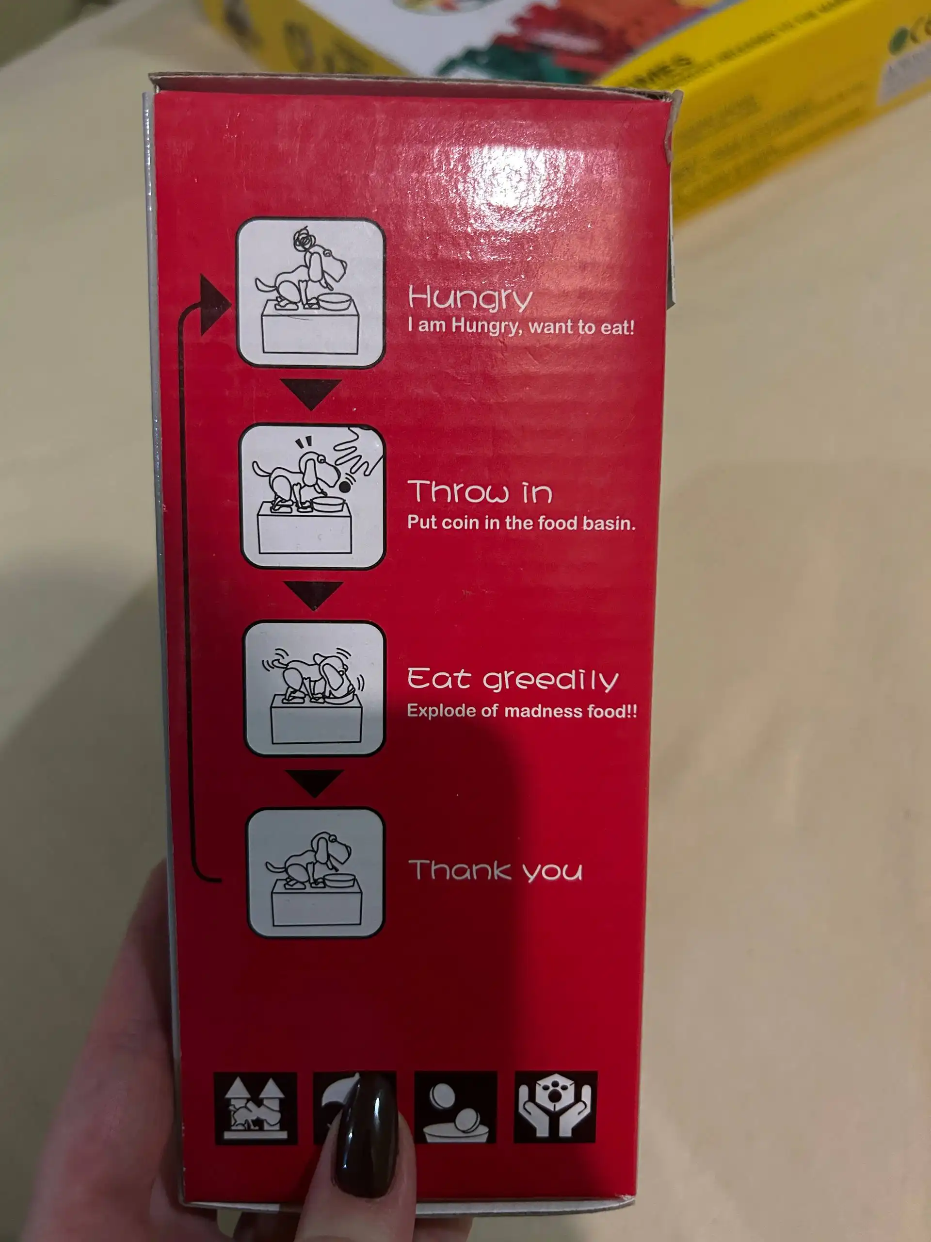 Товары для детей из закрывшегося магазина