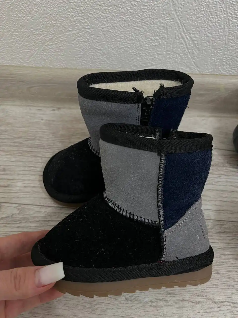 Сапожки Nordman и угги Tombi