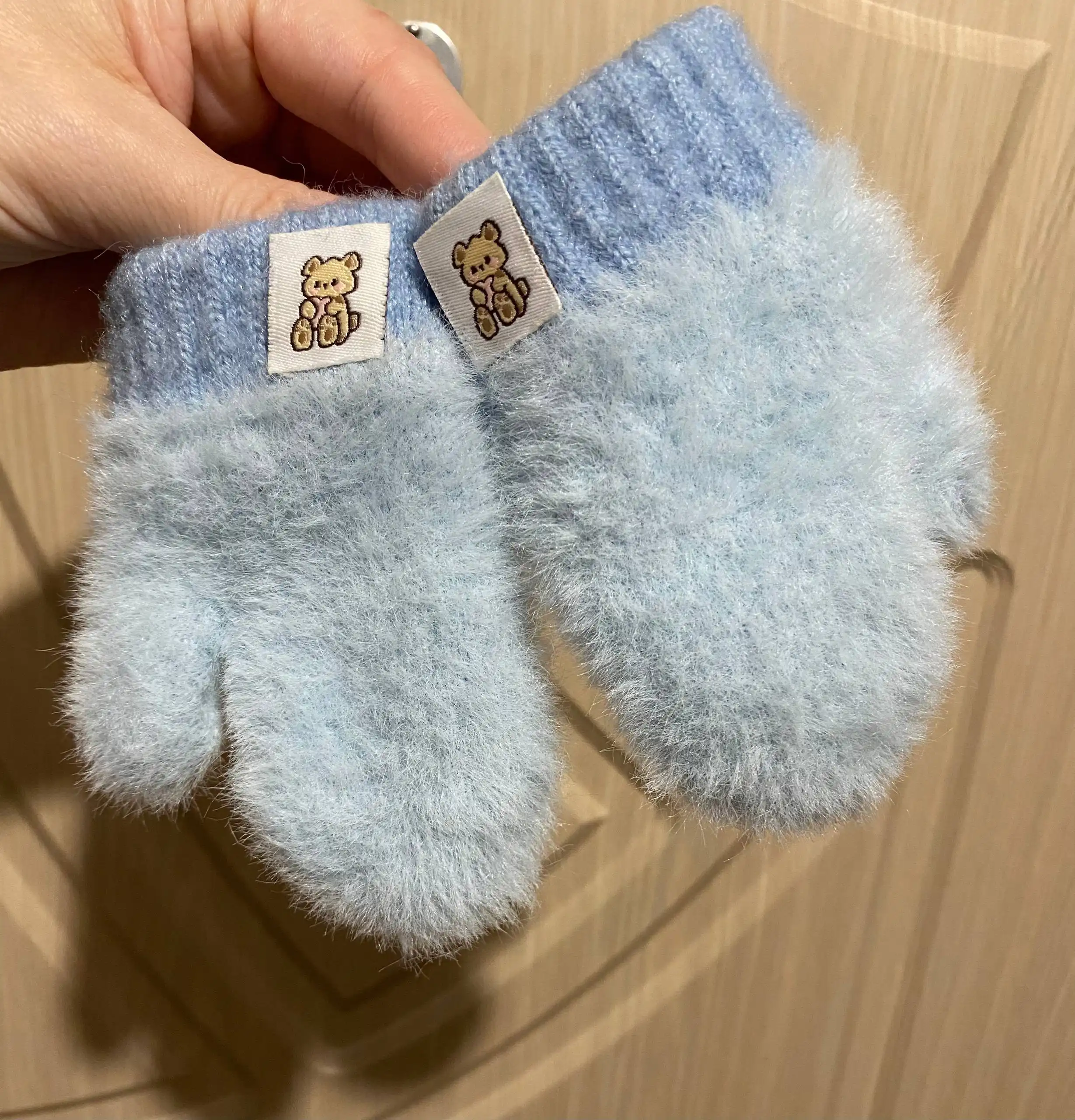 Продажа детской одежды и обуви в идеальном состоянии