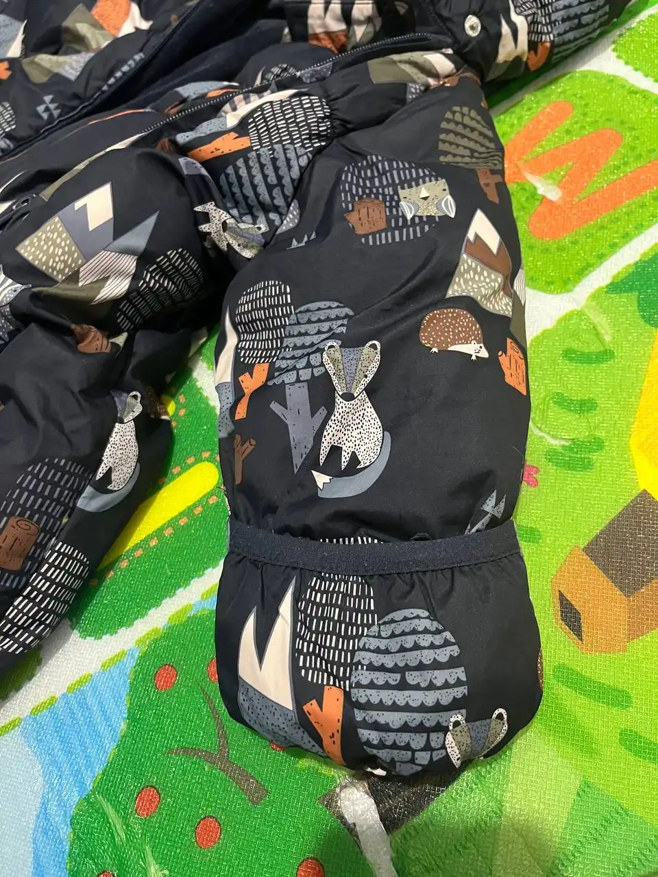 Зимний комбинезон для ребенка