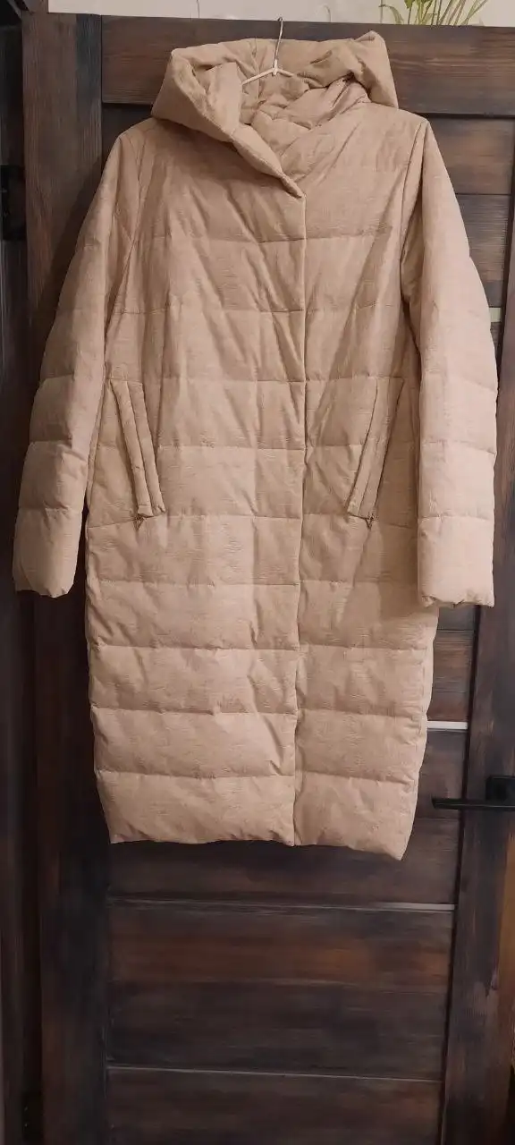 Пуховик женский Acasta Снежная королева размер 48