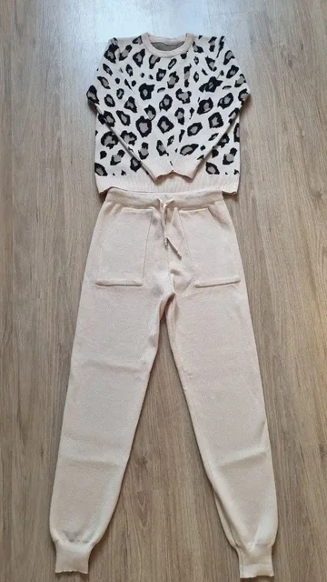 Костюм размер 42-44 - частное объявление в Кондратово