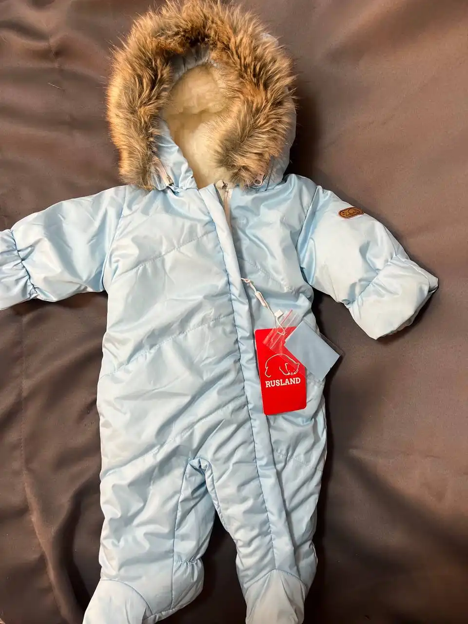 Зимний комбинезон новый с биркой размер 68