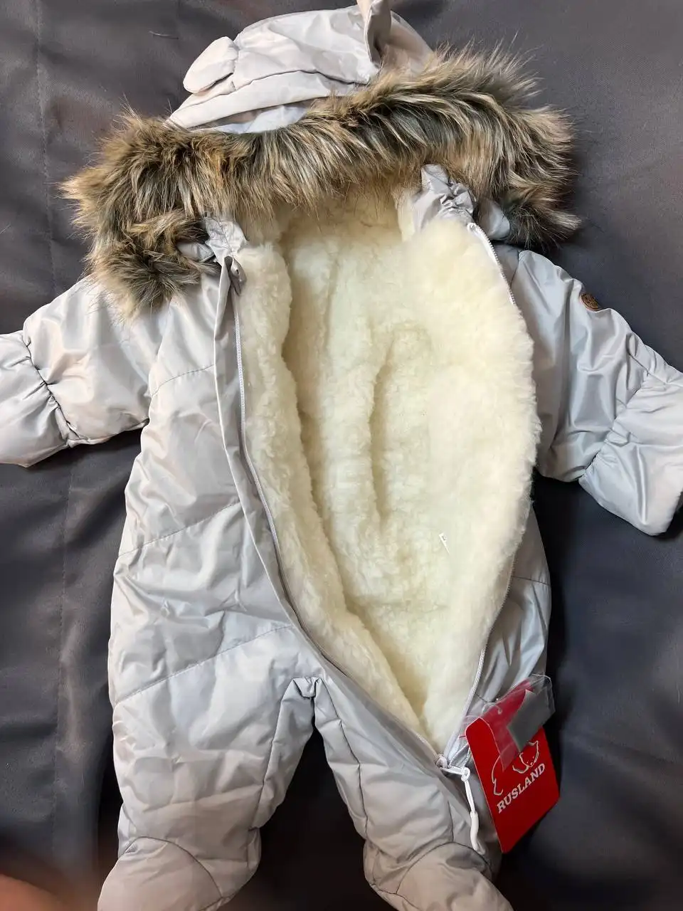 Зимний комбинезон новый размер 62