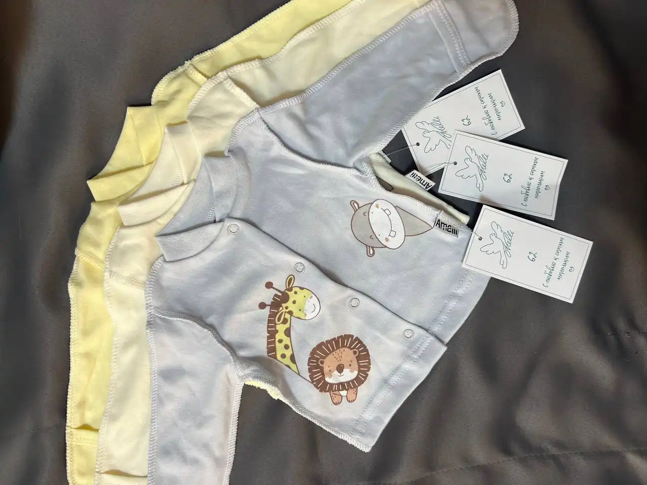 Кофточки новые с биркой размеры 62 и 56