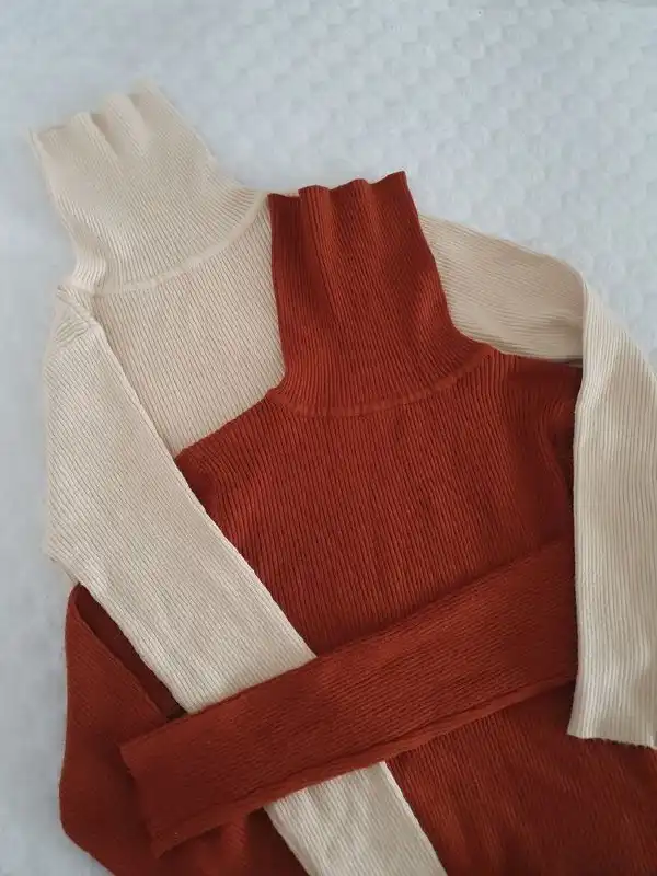 Женские водолазки, размер 42-44, новые