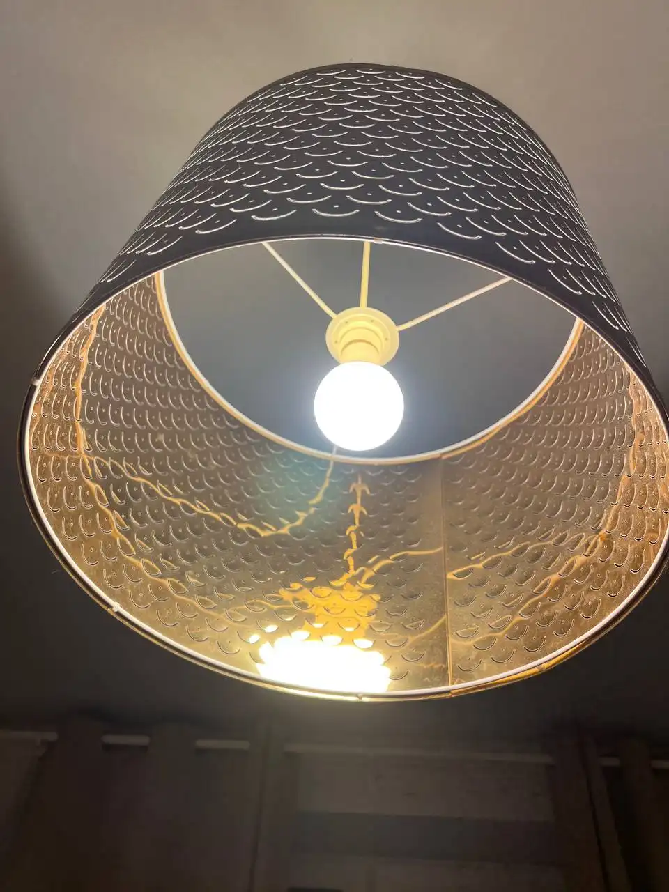 Люстра IKEA в идеальном состоянии - Освещение (Для дома и дачи) в Кондратово