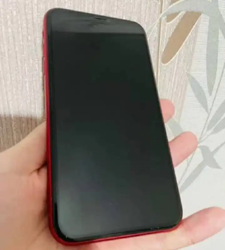 Продам iPhone 11 64 ГБ - Смартфоны (Электроника) в Кондратово