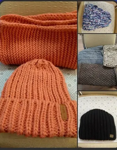 Комплект шапка + снуд и другие шарфы и шапки - Детская одежда в Кондратово