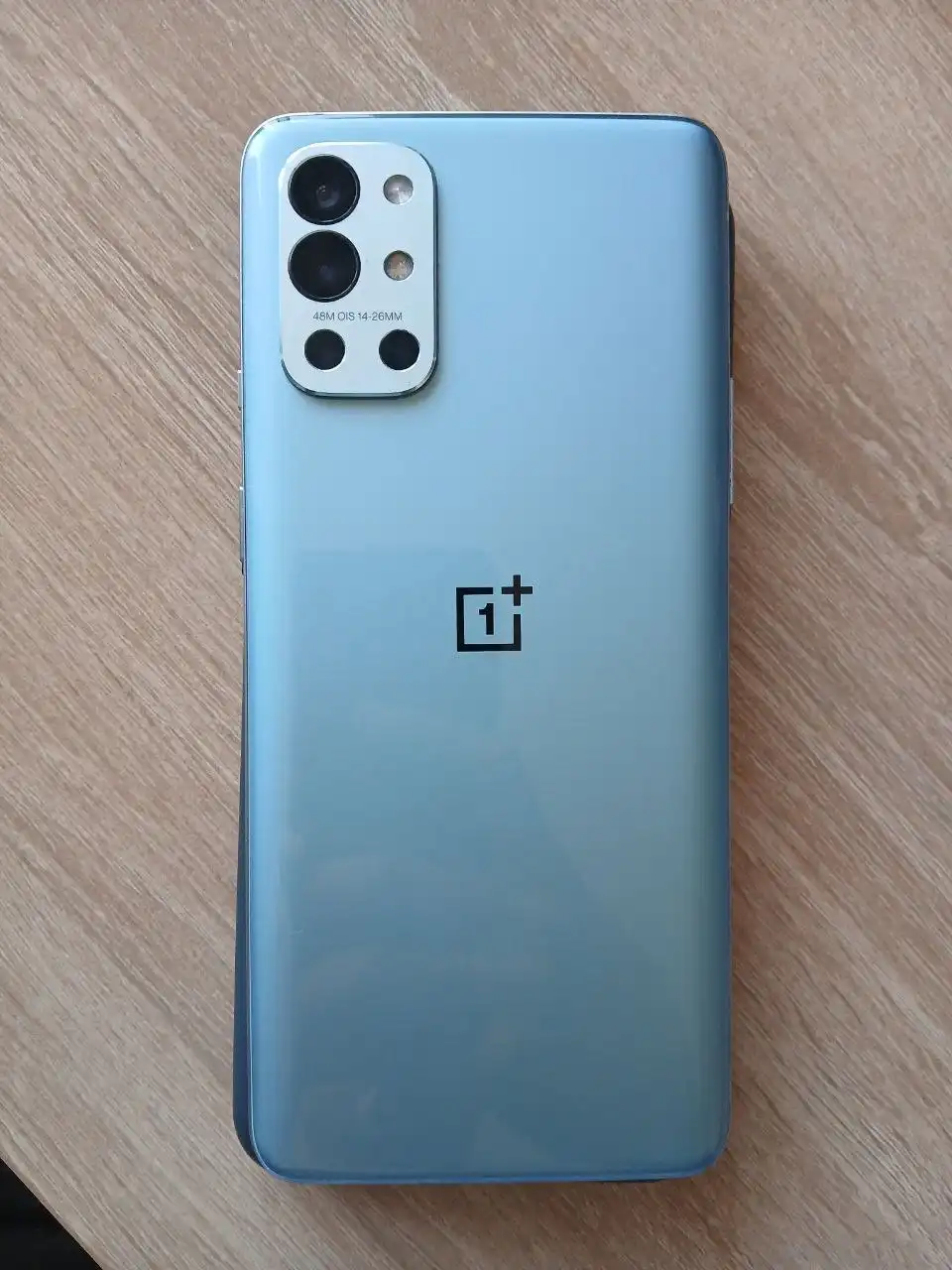 OnePlus 9R в отличном состоянии - Смартфоны и телефоны (Электроника) в Кондратово