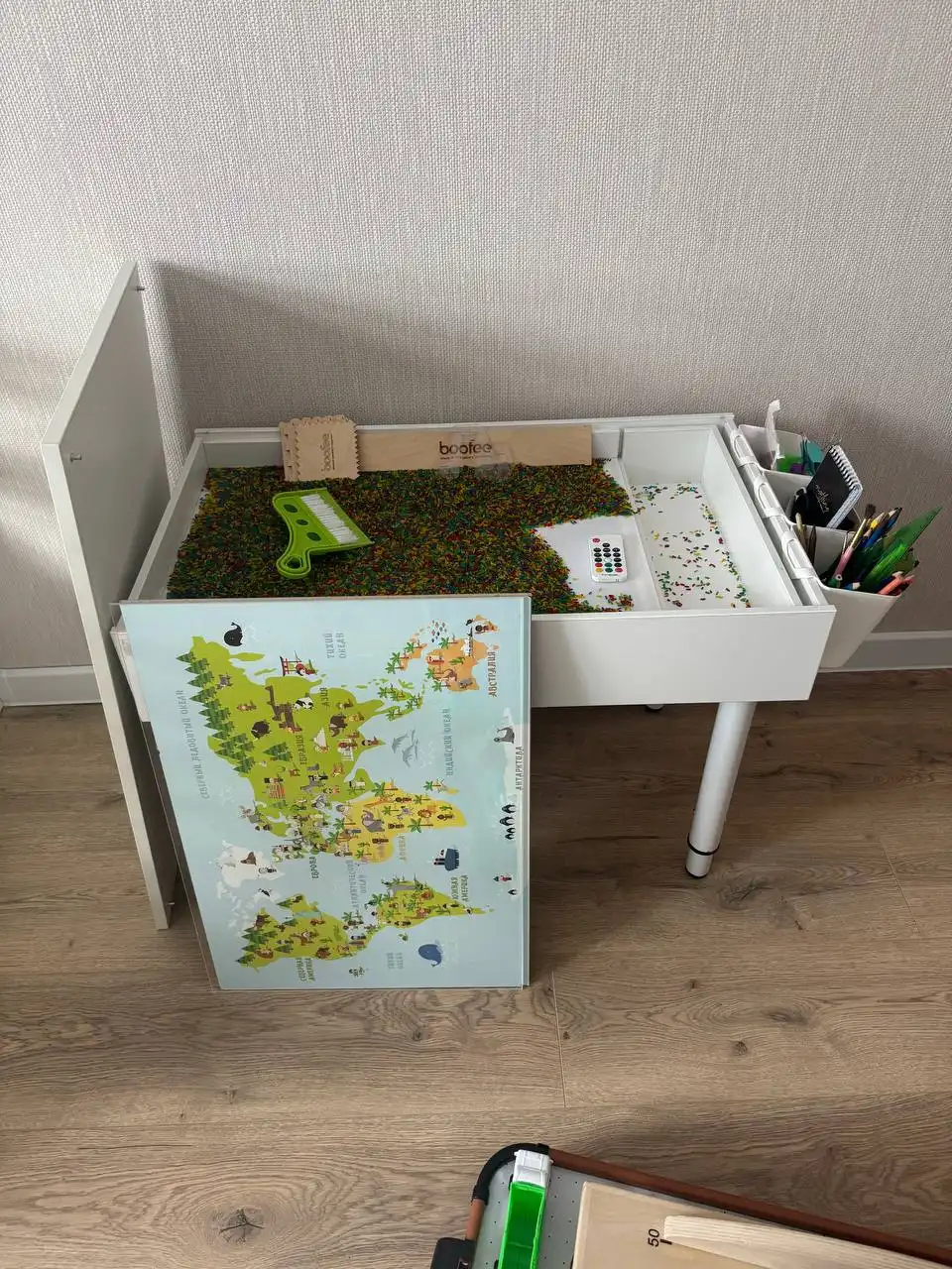 Продам световой стол Boofee в отличном состоянии - Развивающие игрушки (Товары для детей) в Кондратово