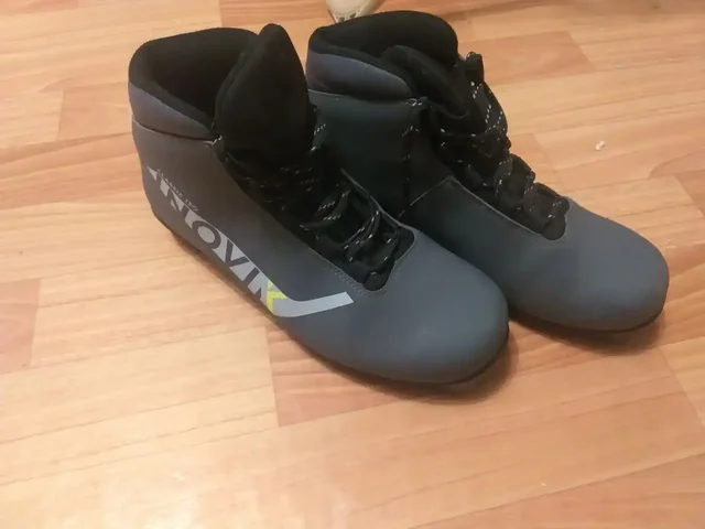 Лыжные ботинки - частное объявление в Кондратово