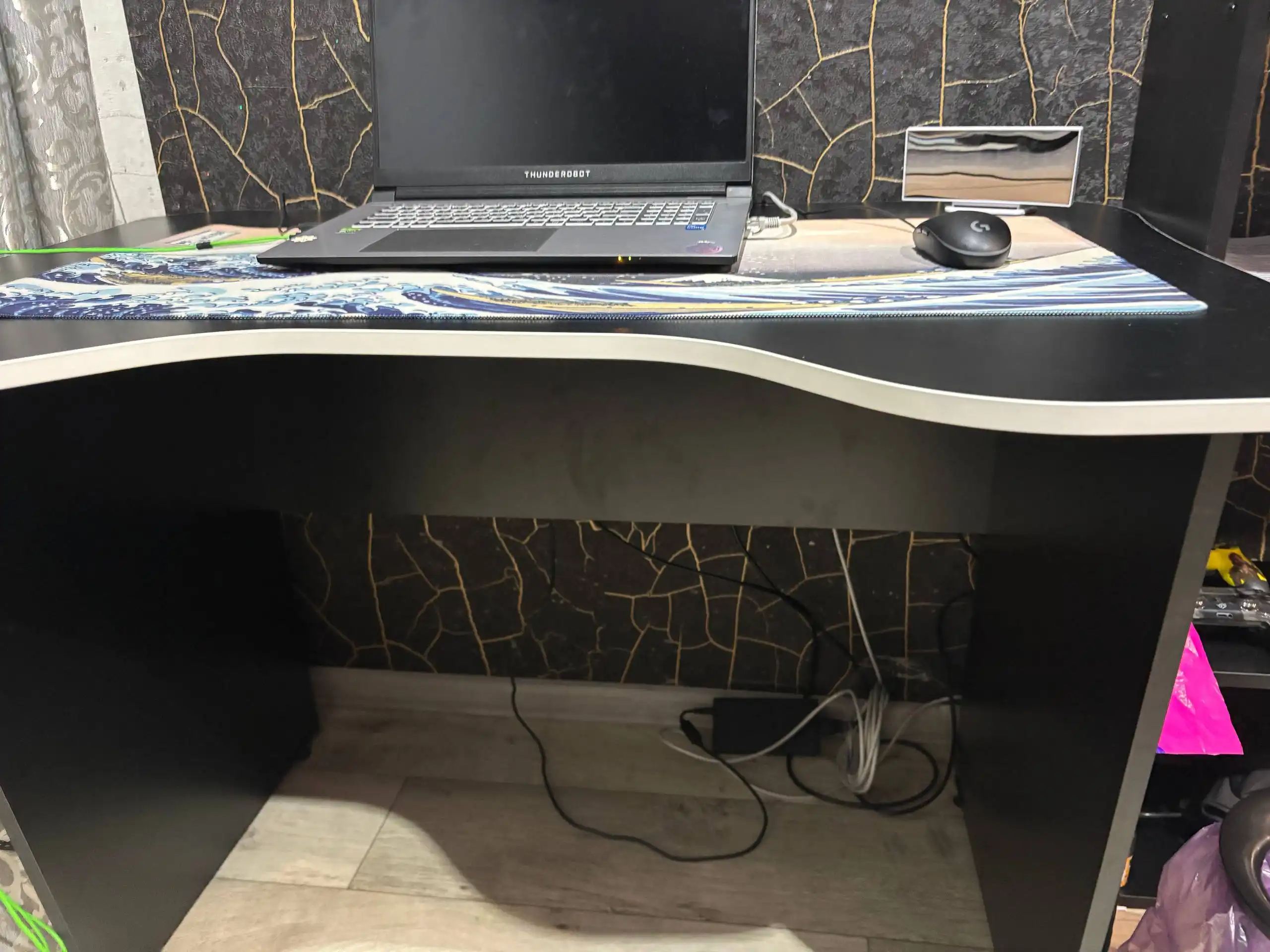 Продам комплект стол и стеллаж - Для дома и дачи в Кондратово