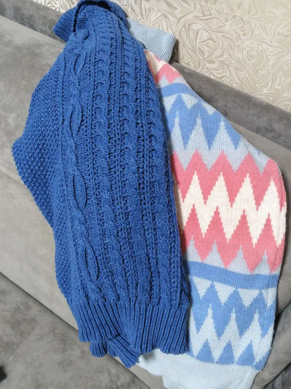 Джинсы и купальники - Одежда в Неизвестно