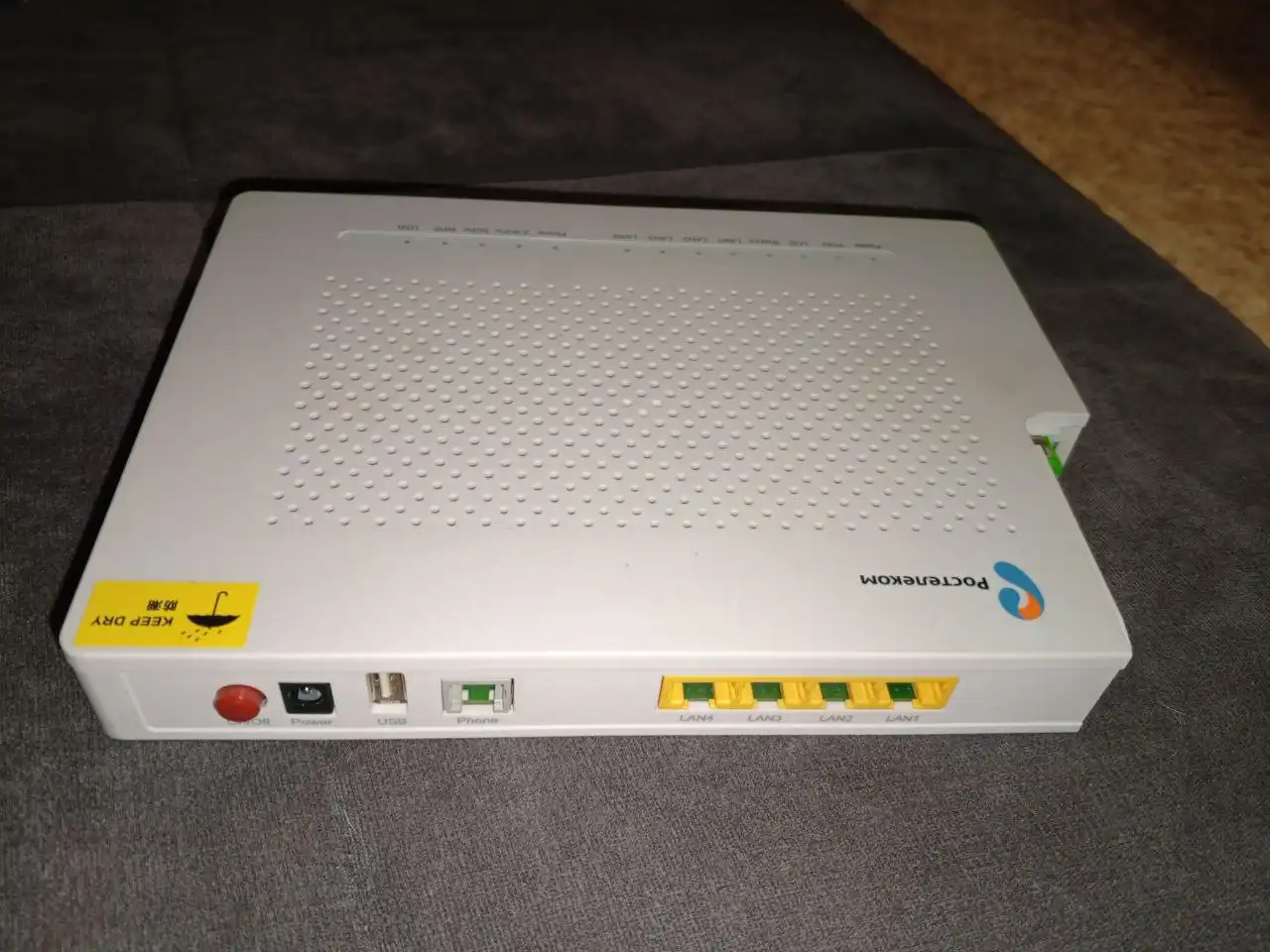 Роутер Ростелеком в отличном состоянии - Сетевое оборудование (Электроника) в Кондратово