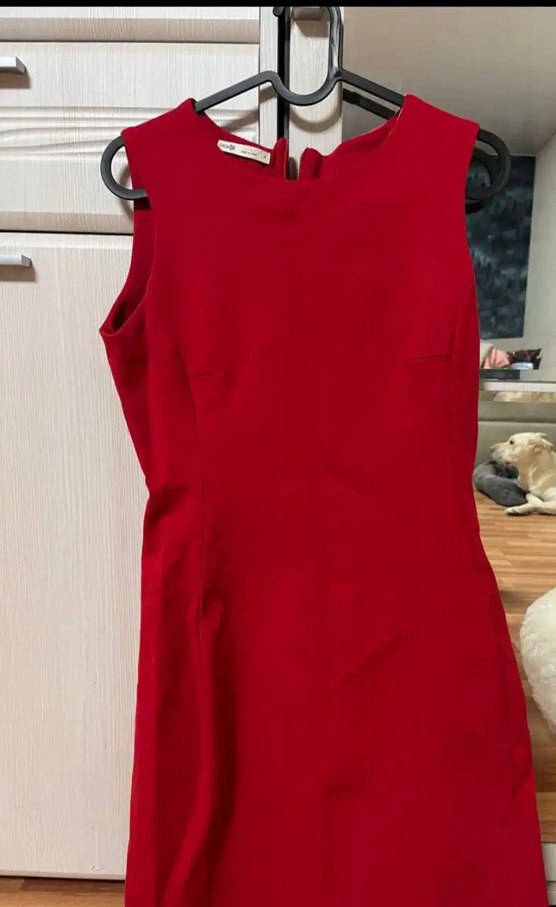 Продажа платья размера M и юбки размера XL - Женская одежда (Одежда) в Кондратово