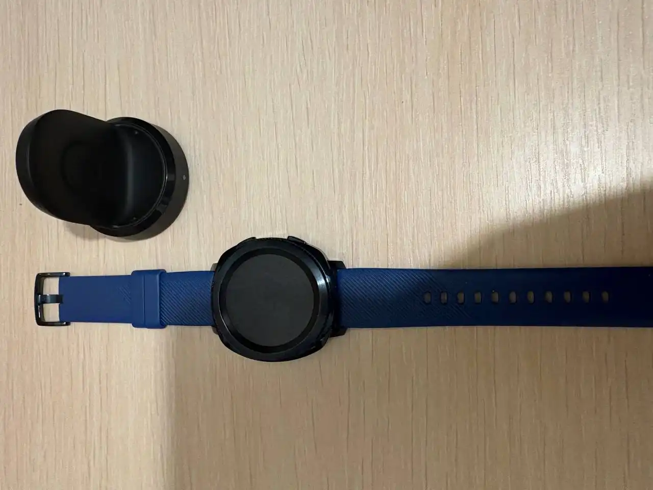 Продам часы Samsung Gear Sport - Смарт-часы (Электроника) в Кондратово