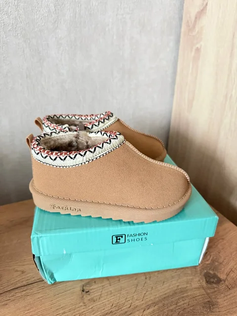 Угги детские, 26 размер - Штаны/Брюки в Кондратово