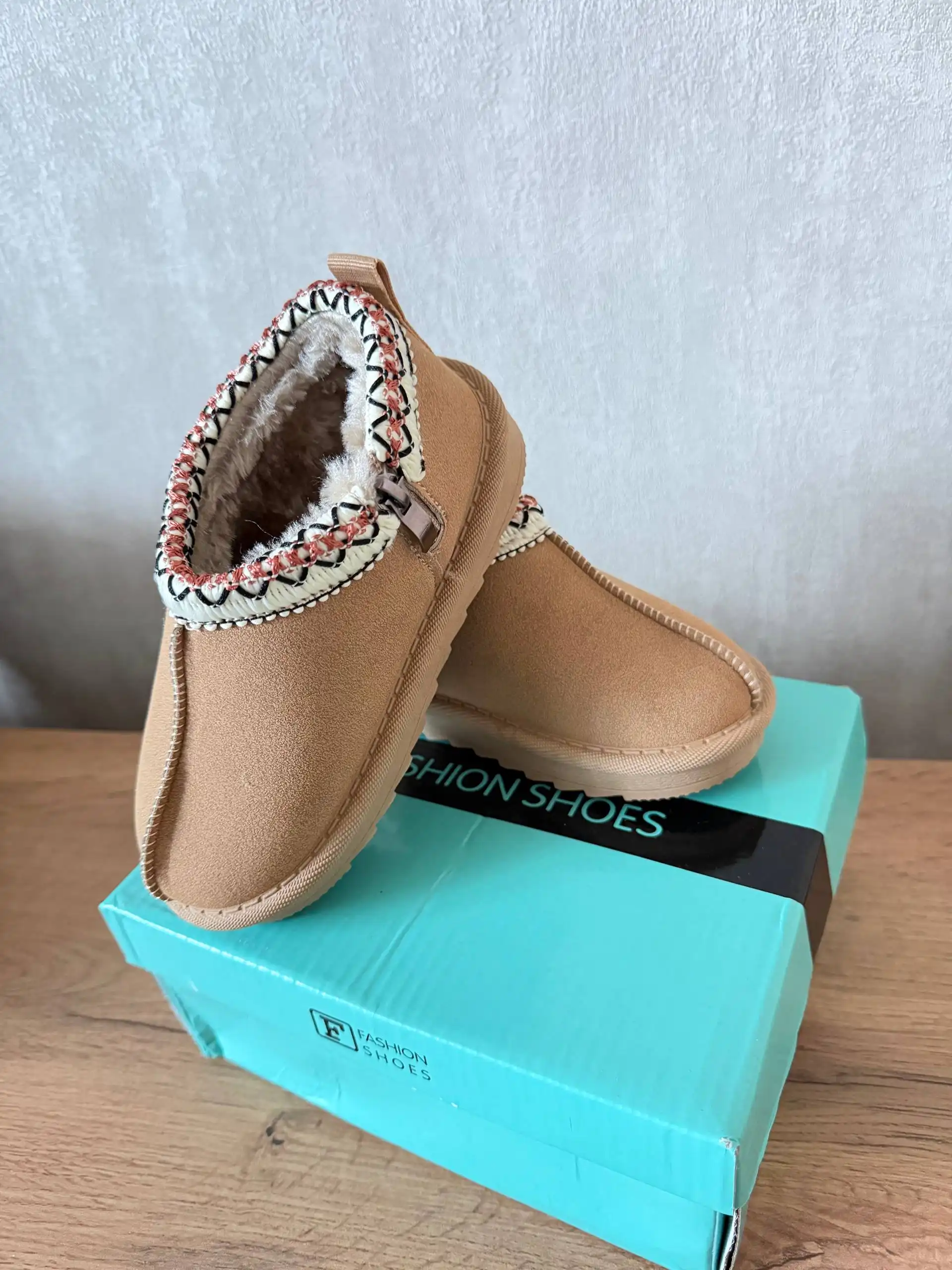 Угги детские, 26 размер - Обувь детская (Одежда) в Кондратово