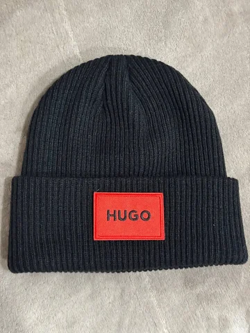 Новая шапка HUGO - Штаны/Брюки в Кондратово