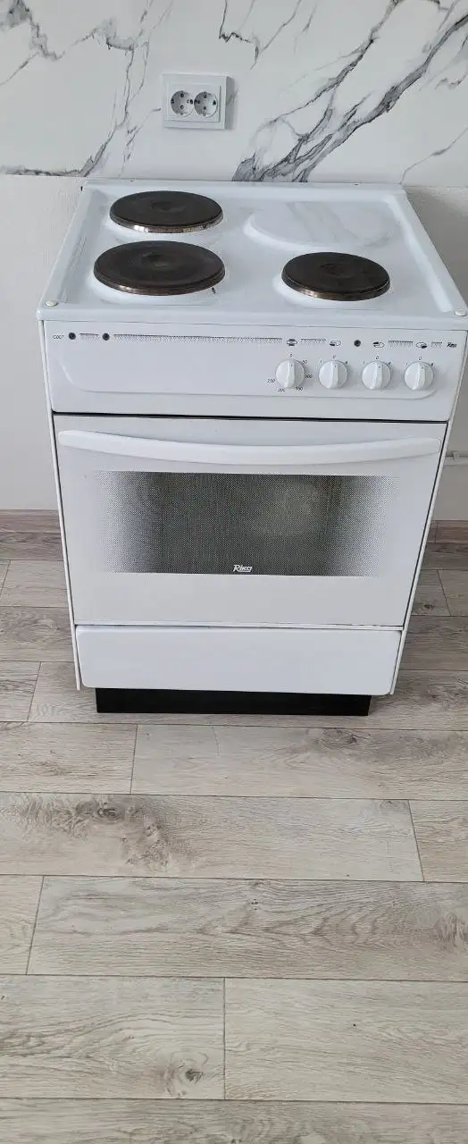 Продам электрическую плиту в рабочем состоянии - Для дома и дачи в Кондратово