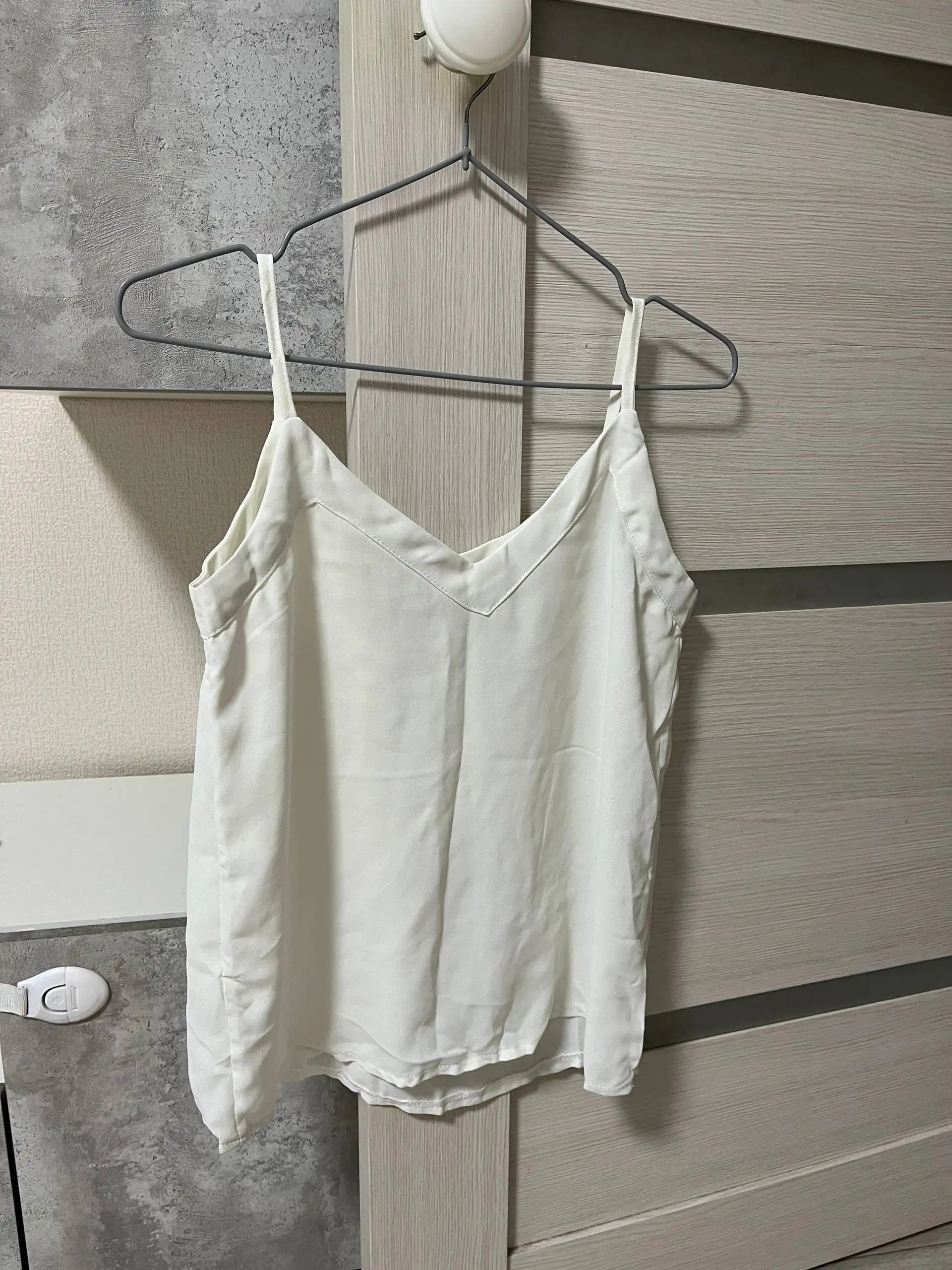 Одежда размеров 42 и 44 - Одежда в Кондратово