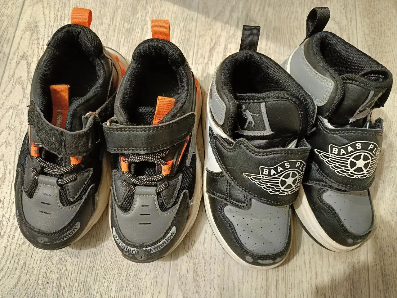 Отдам кроссовки 27 и 28 размеров - Обувь (Одежда) в Кондратово