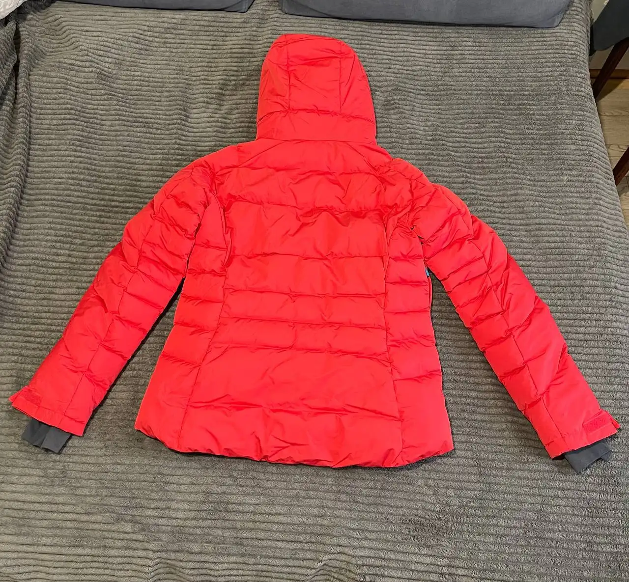 Горнолыжная куртка RUNNING RIVER размер М новая с биркой - Спортивная одежда (Одежда) в Кондратово