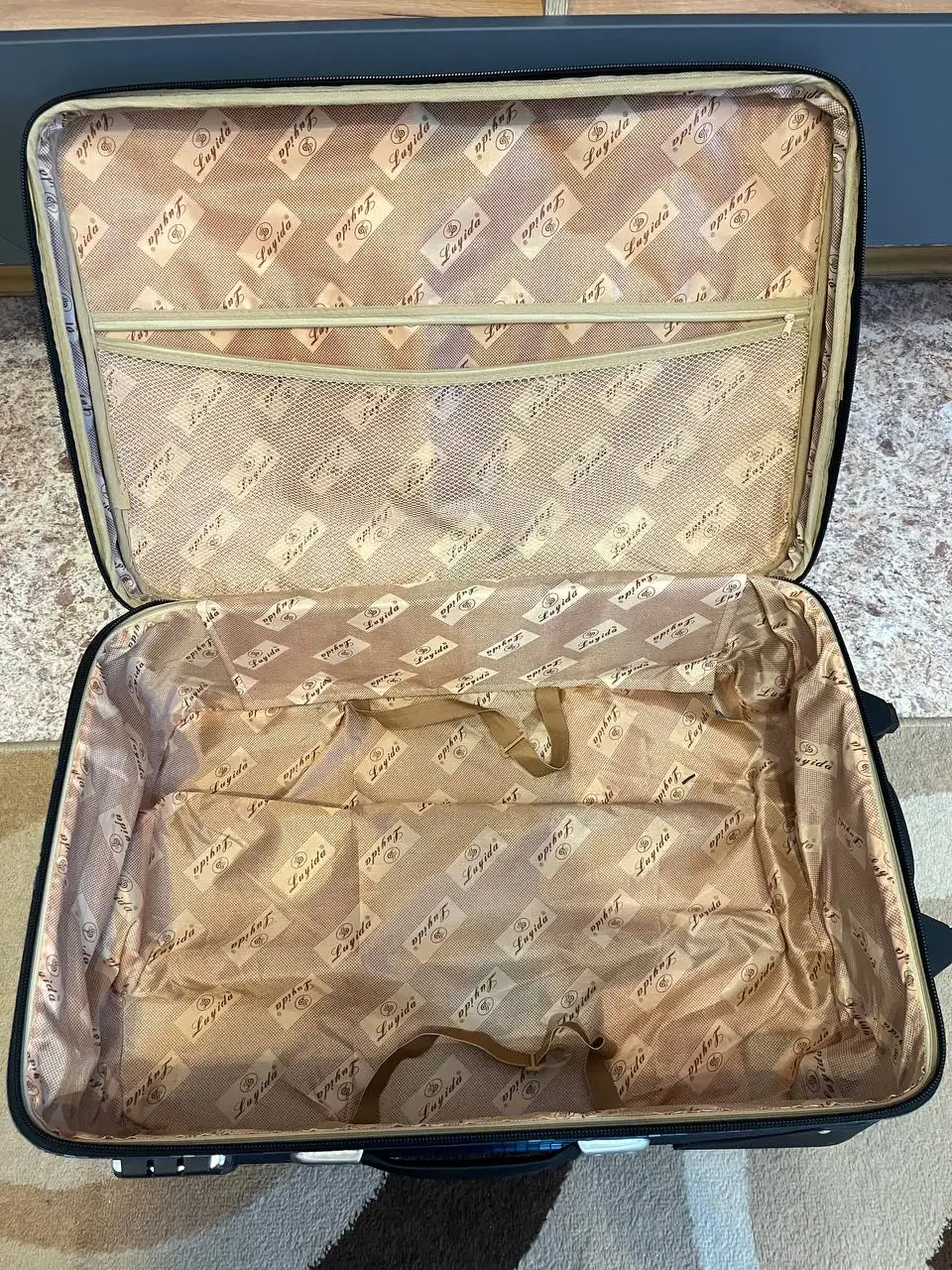 Продажа товара с дефектом - Барахолка в Кондратово