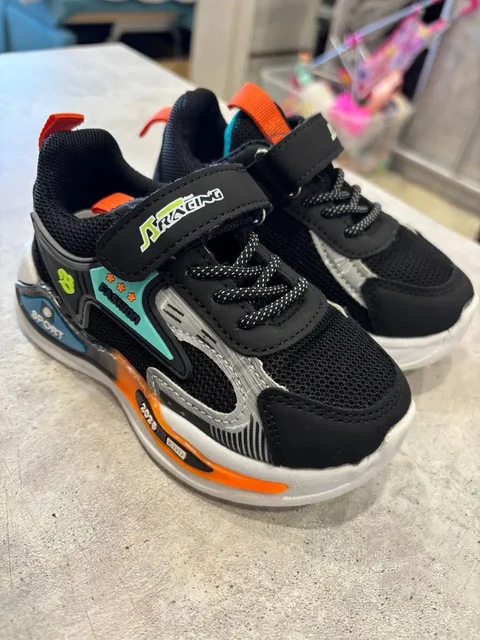 Продажа одежды - частное объявление в Кондратово