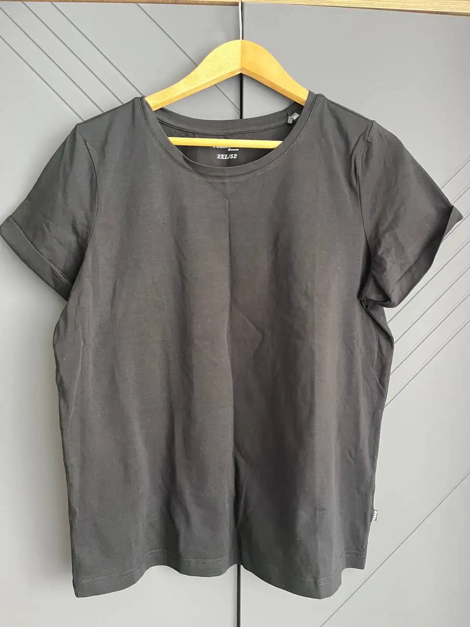 Женская футболка из хлопка - Одежда в Кондратово