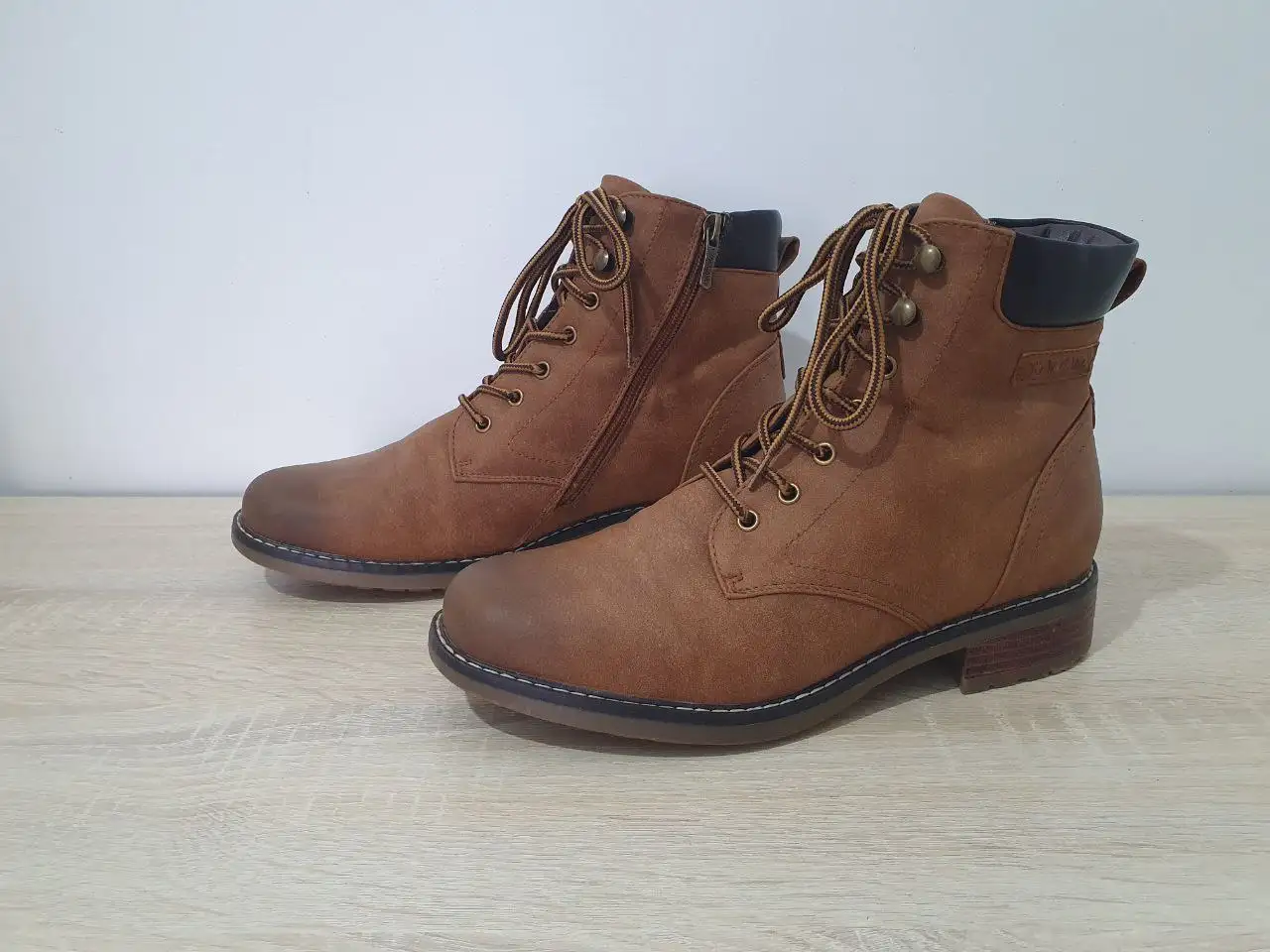 Ботинки осень-зима размер 40 - Обувь (Одежда) в Кондратово