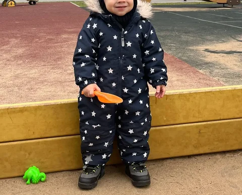 Продажа детского комбинезона 74 размера - Товары для детей в Кондратово