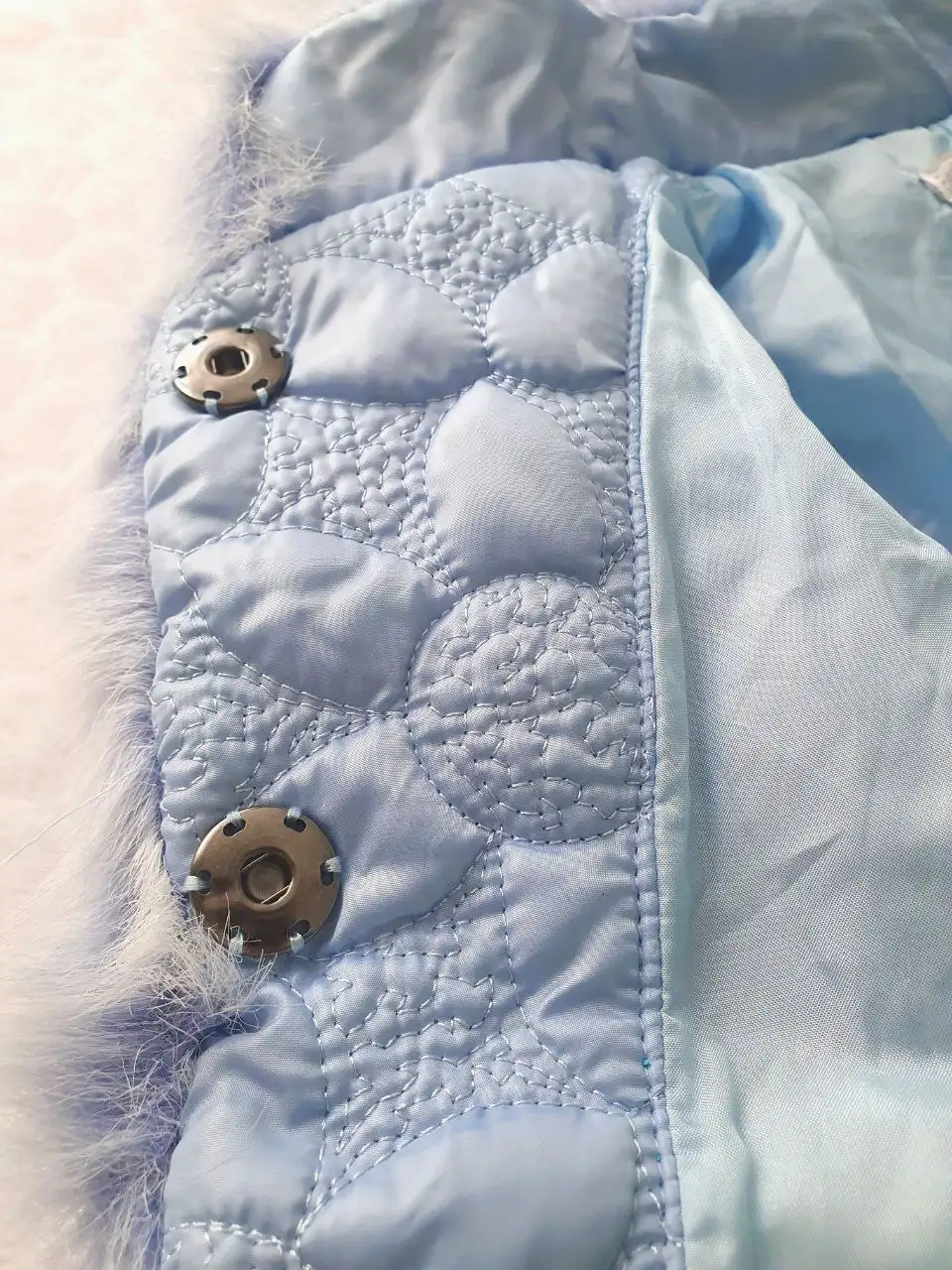 Детская весенняя куртка и шапочки - Детская одежда (Одежда) в Кондратово