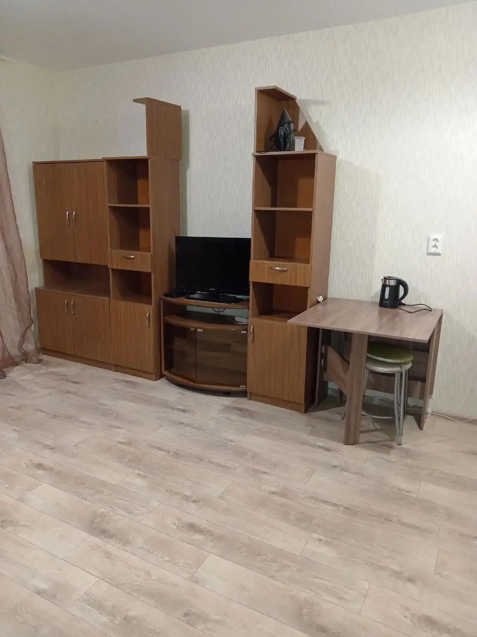 Студия в аренду, Школьная 16а - Аренда квартир (Недвижимость) в Кондратово