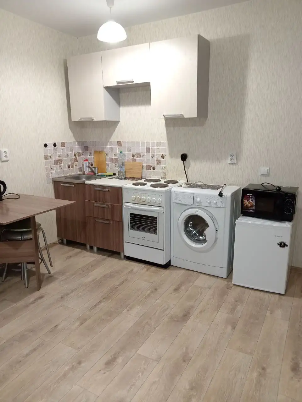 Студия в аренду, Школьная 16а - Аренда квартир (Недвижимость) в Кондратово