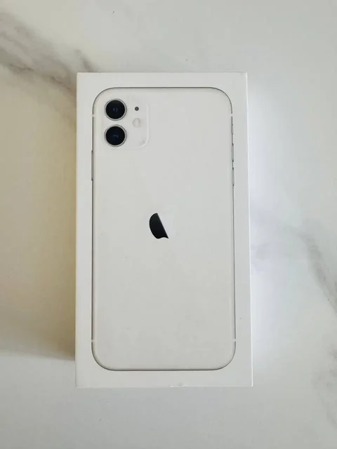 Продам iPhone 11 128 Гб в идеальном состоянии - Климатическая техника в Кондратово