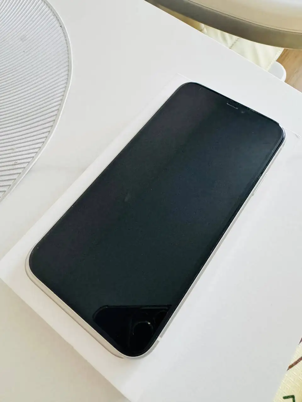 Продам iPhone 11 128 Гб в идеальном состоянии - Смартфоны (Электроника) в Кондратово