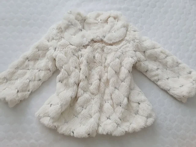 Весенняя куртка с аксессуарами для ребенка 86 см - Детская одежда в Кондратово