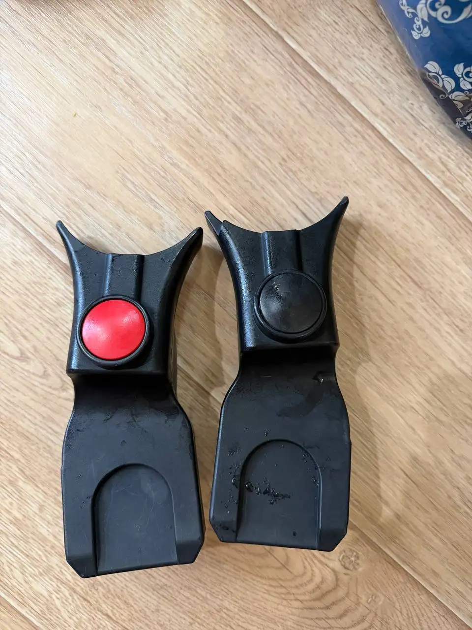 Авто люлька макси кози с переходниками - Автокресла и люльки (Товары для детей) в Кондратово