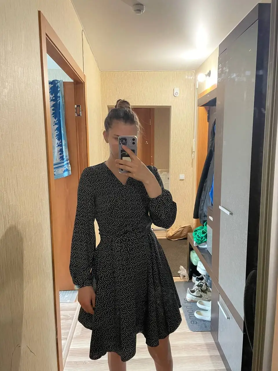 Продажа платьев - Женская одежда (Одежда) в Кондратово