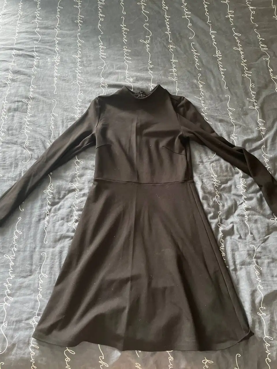 Продажа платьев - Женская одежда (Одежда) в Кондратово