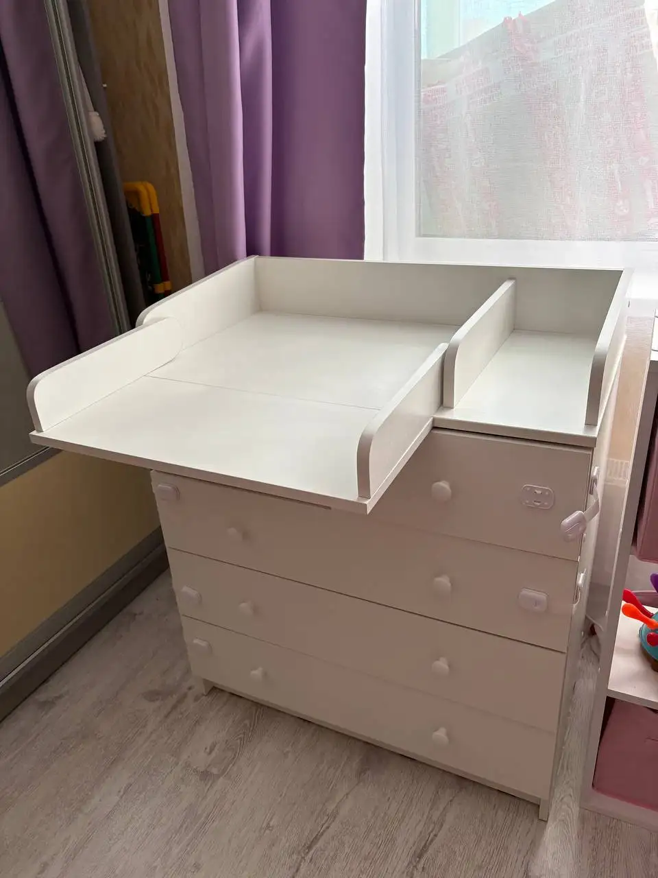 Продам детский комод с пеленальным столиком - Детская мебель (Товары для детей) в Кондратово