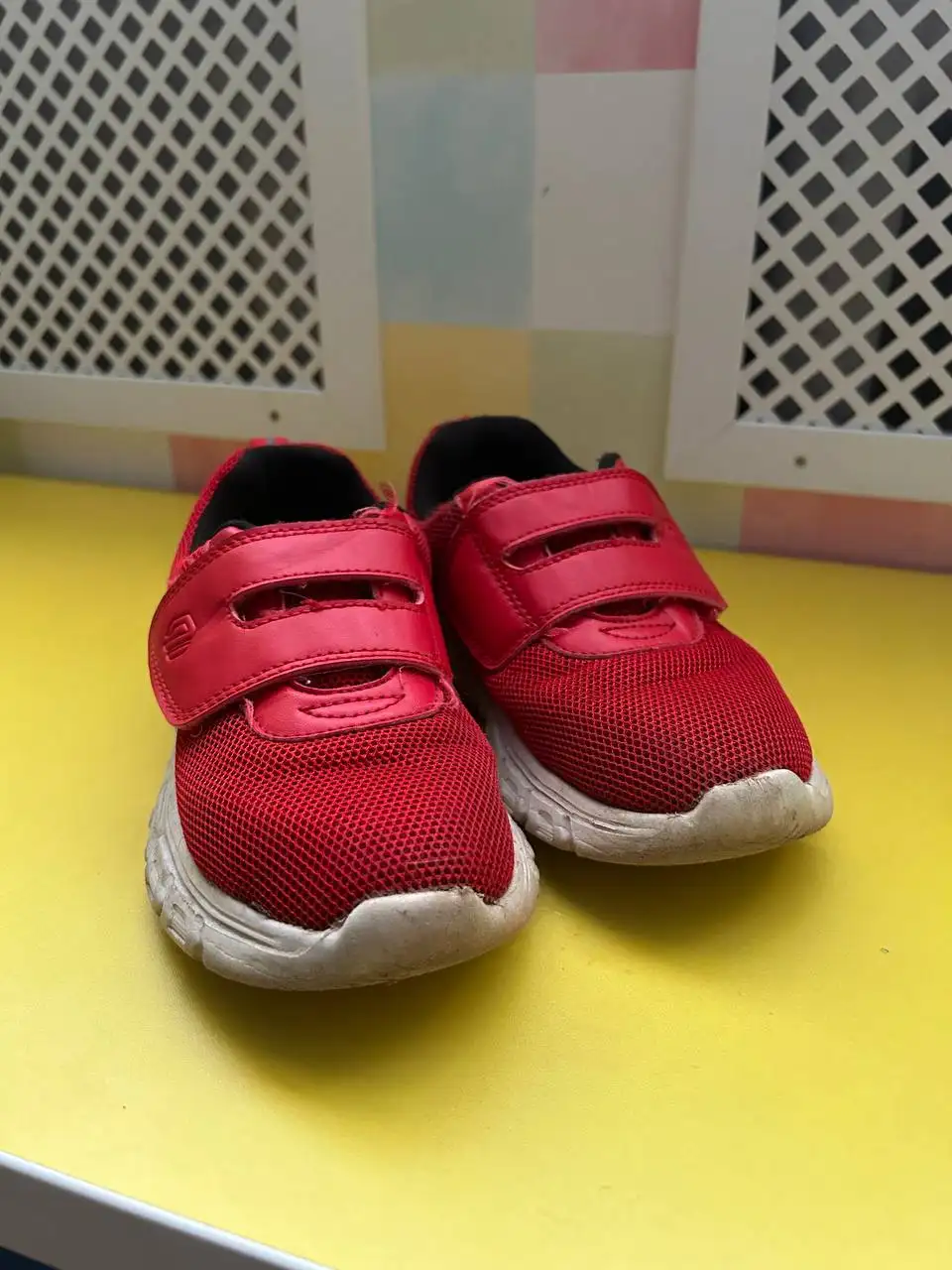 Детская обувь: кроссовки и сапожки - Детская обувь (Одежда) в Кондратово