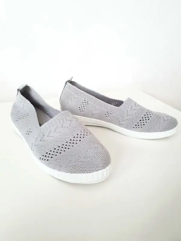 Женские слипоны размер 38 - Обувь (Одежда) в Неизвестно